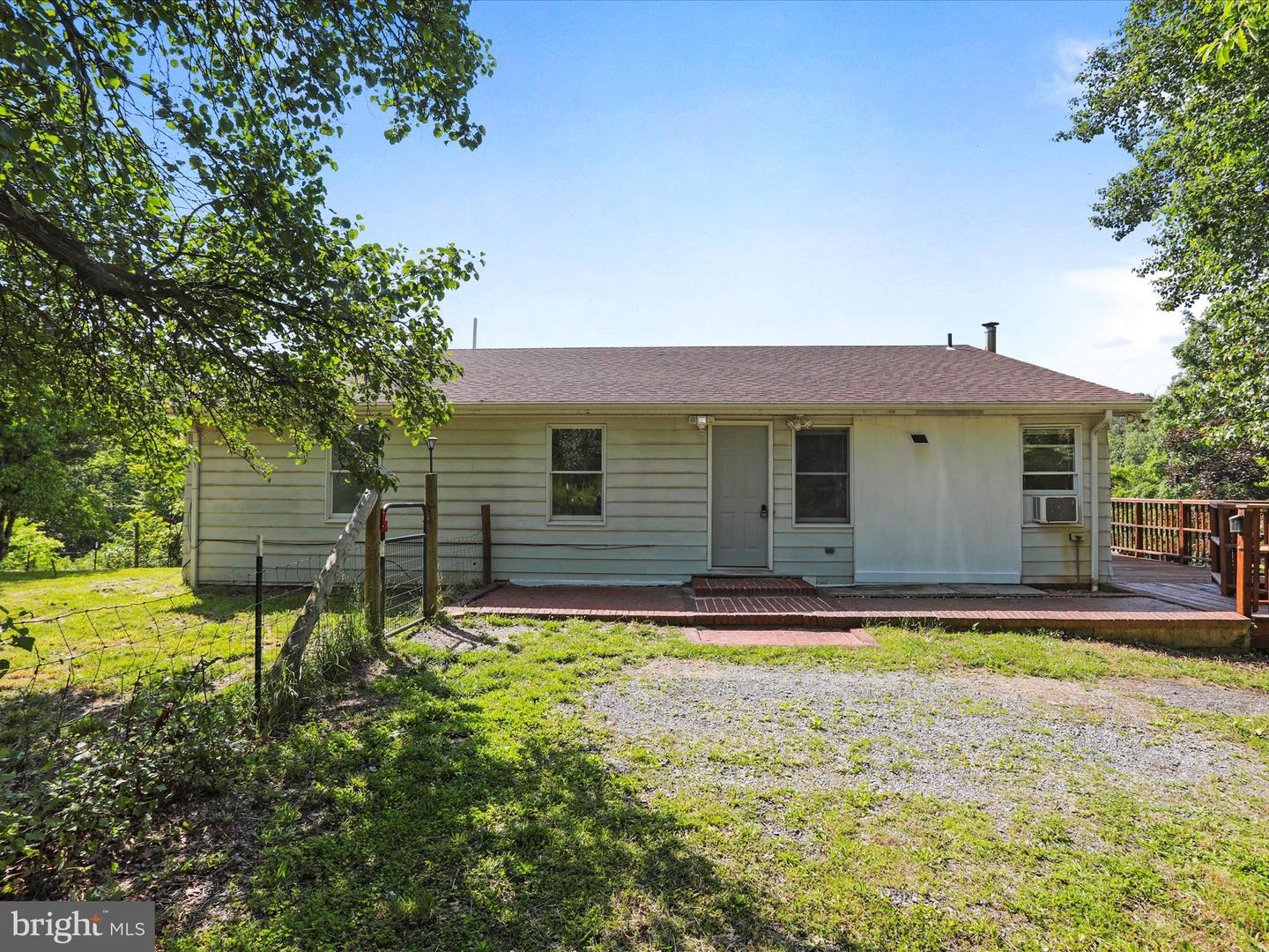 120 OMPS RD, CROSS JUNCTION, Virginia 22625, 3 Bedrooms Bedrooms, ,2 BathroomsBathrooms,Residential,For sale,120 OMPS RD,VAFV2034456 MLS # VAFV2034456
