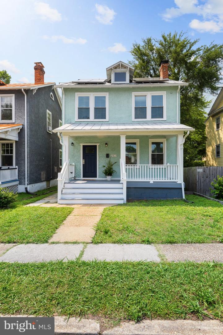 2514 4TH AVE, RICHMOND, Virginia 23222, 3 Bedrooms Bedrooms, 8 Rooms Rooms,1 BathroomBathrooms,Residential,For sale,2514 4TH AVE,VARC2000684 MLS # VARC2000684