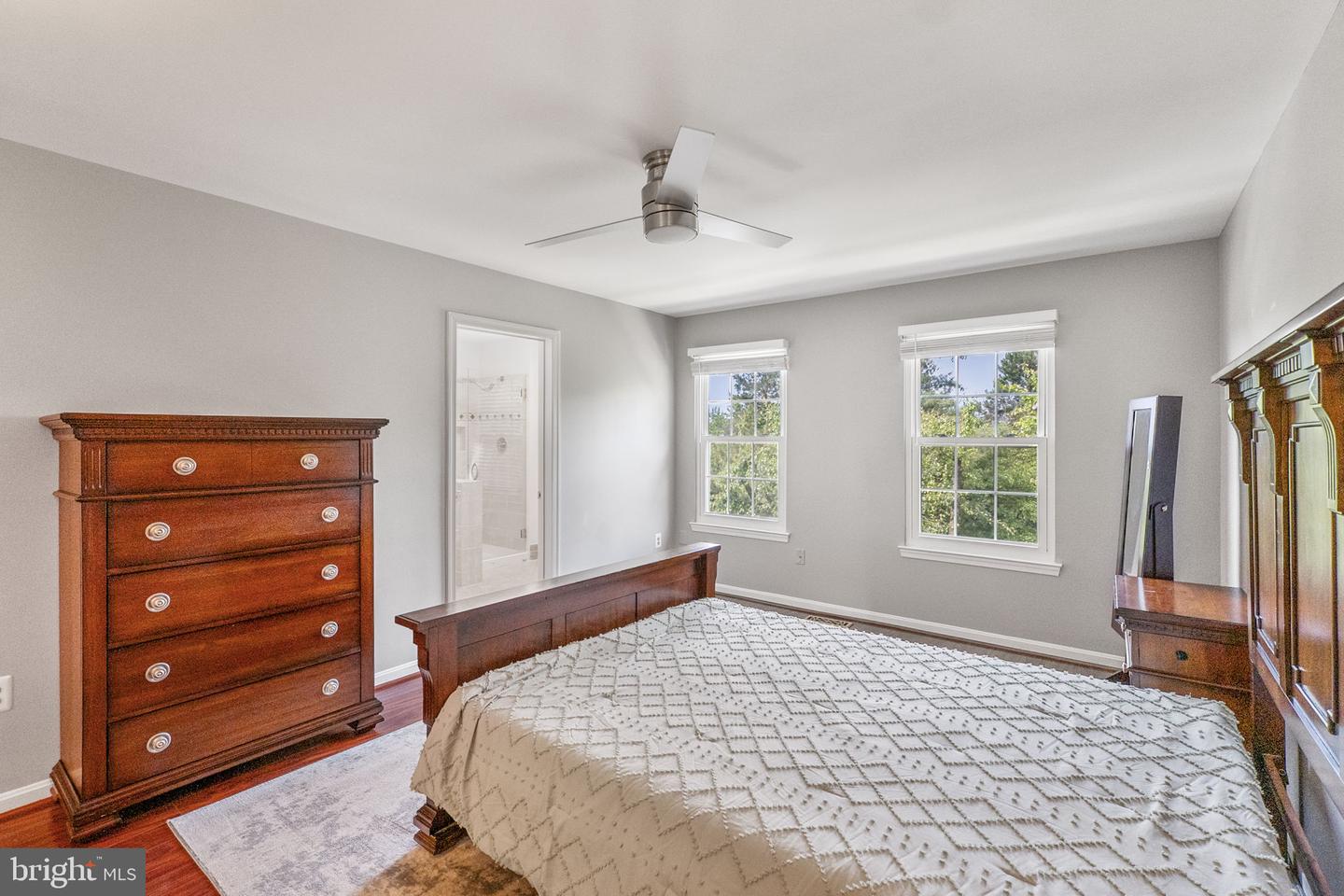 3945 TALLOW TREE PL, FAIRFAX, Virginia 22033, 4 Bedrooms Bedrooms, ,3 BathroomsBathrooms,Residential,For sale,3945 TALLOW TREE PL,VAFX2243742 MLS # VAFX2243742