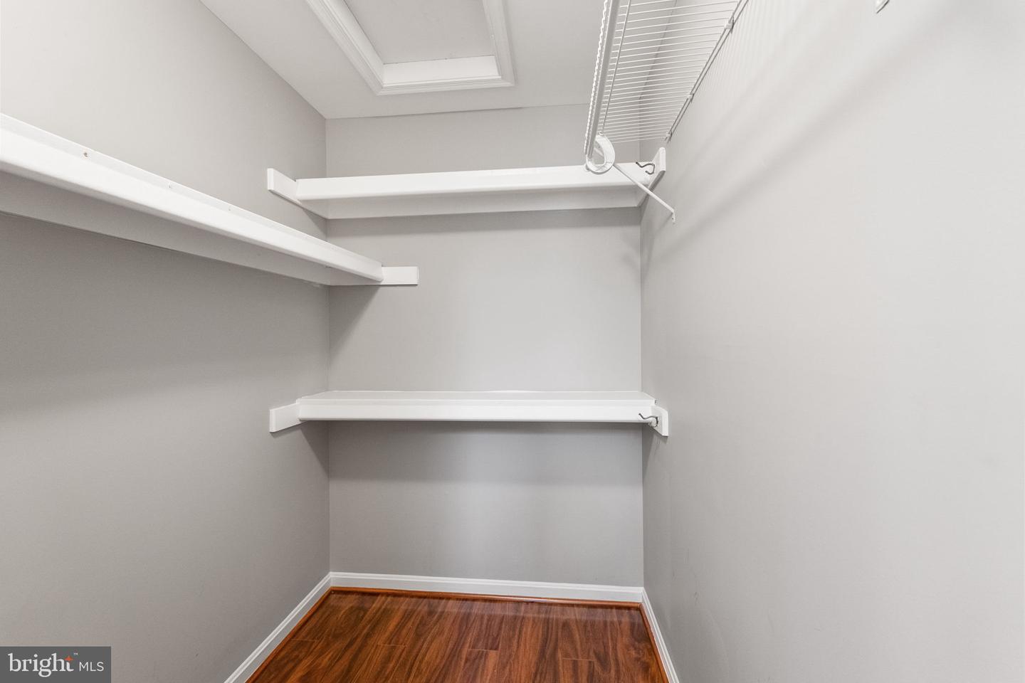 3945 TALLOW TREE PL, FAIRFAX, Virginia 22033, 4 Bedrooms Bedrooms, ,3 BathroomsBathrooms,Residential,For sale,3945 TALLOW TREE PL,VAFX2243742 MLS # VAFX2243742
