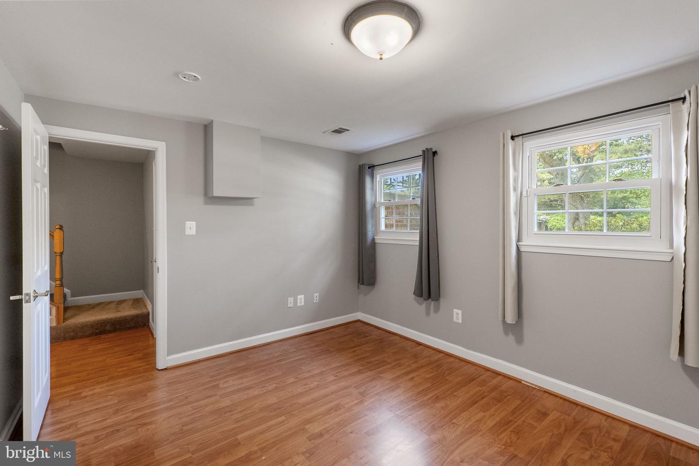3945 TALLOW TREE PL, FAIRFAX, Virginia 22033, 4 Bedrooms Bedrooms, ,3 BathroomsBathrooms,Residential,For sale,3945 TALLOW TREE PL,VAFX2243742 MLS # VAFX2243742