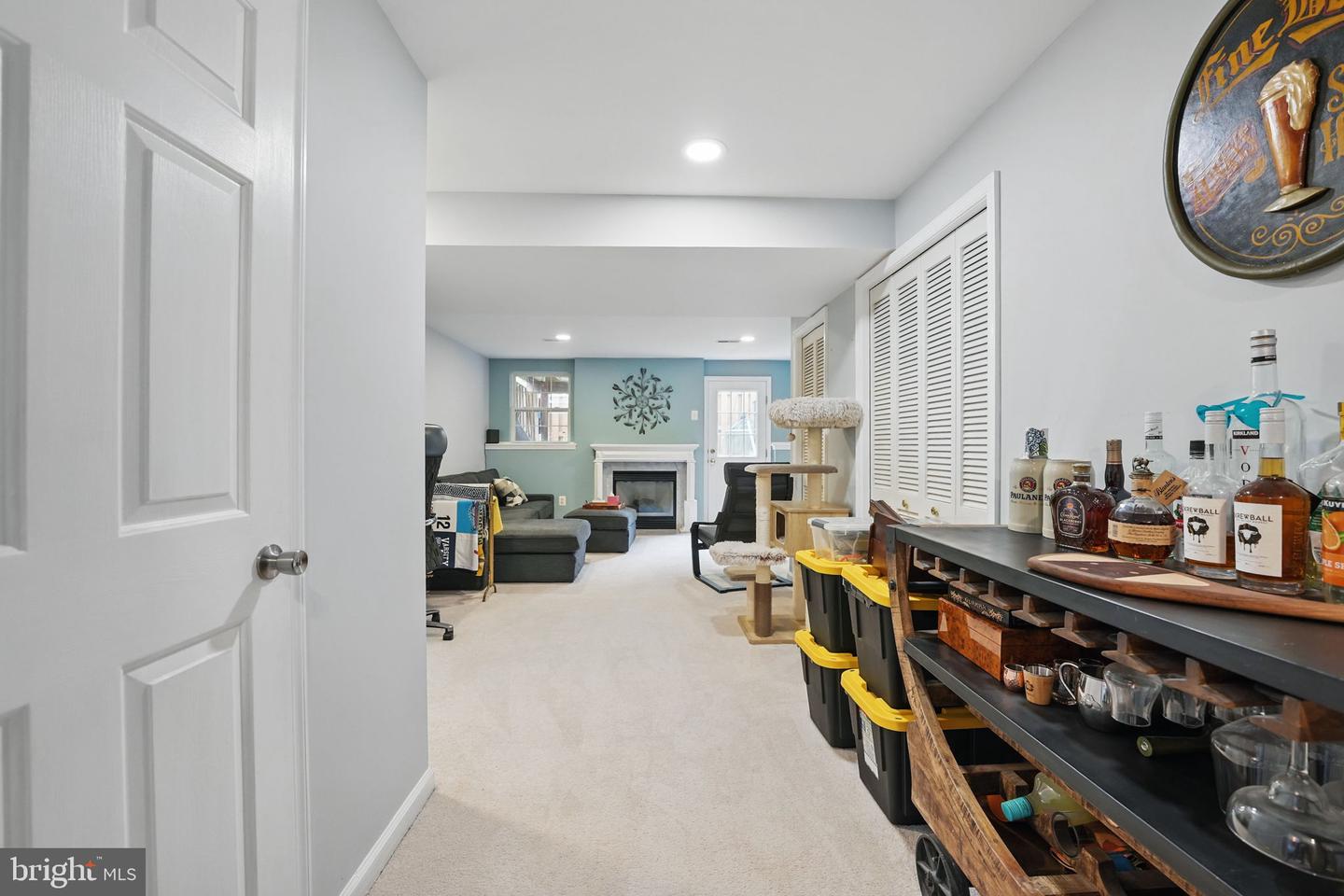 6383 MICHAEL ROBERT DR, SPRINGFIELD, Virginia 22150, 2 Bedrooms Bedrooms, ,2 BathroomsBathrooms,Residential,For sale,6383 MICHAEL ROBERT DR,VAFX2243852 MLS # VAFX2243852