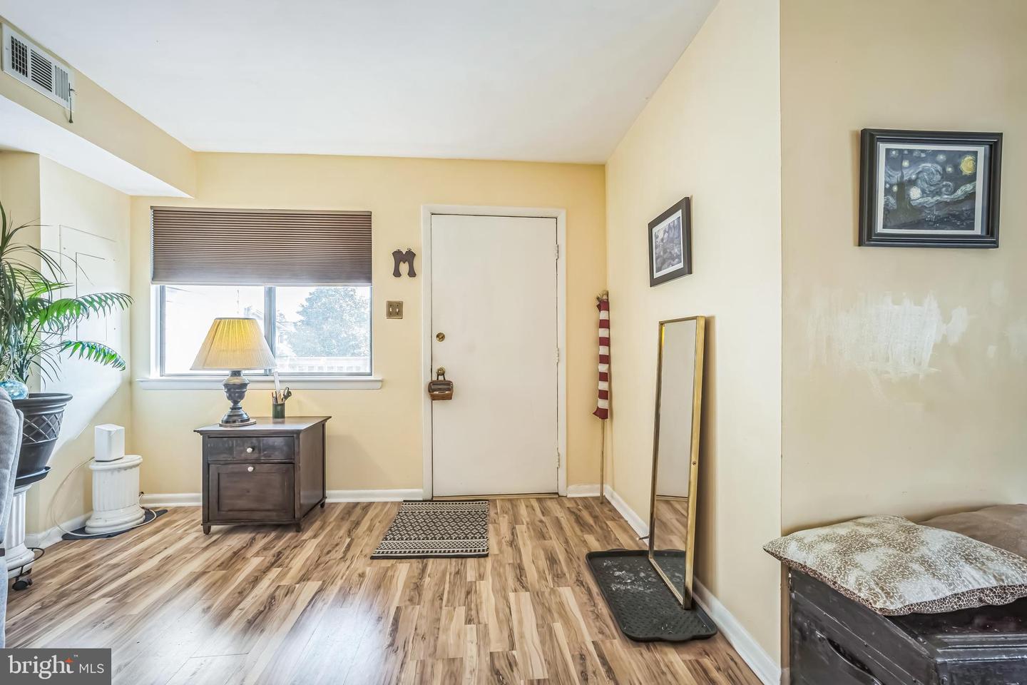4115 MEADOWLAND CT #CT 8, CHANTILLY, Virginia 20151, 2 Bedrooms Bedrooms, ,1 BathroomBathrooms,Residential,For sale,4115 MEADOWLAND CT #CT 8,VAFX2243876 MLS # VAFX2243876