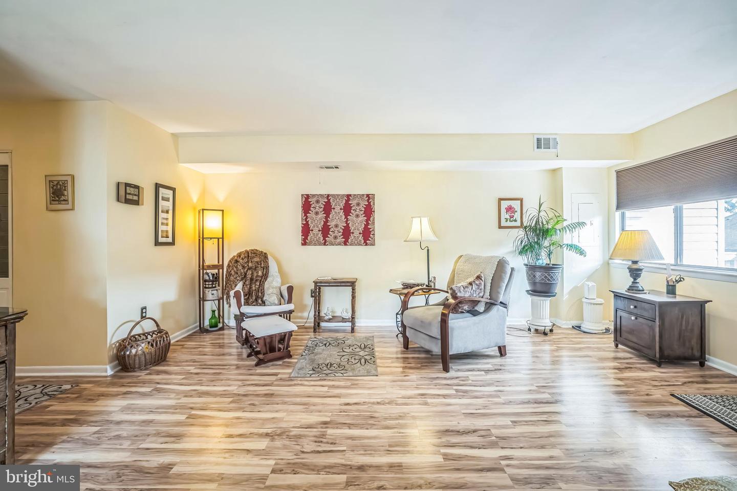 4115 MEADOWLAND CT #CT 8, CHANTILLY, Virginia 20151, 2 Bedrooms Bedrooms, ,1 BathroomBathrooms,Residential,For sale,4115 MEADOWLAND CT #CT 8,VAFX2243876 MLS # VAFX2243876