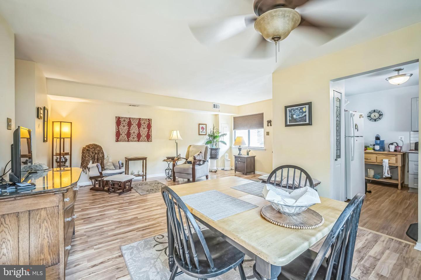 4115 MEADOWLAND CT #CT 8, CHANTILLY, Virginia 20151, 2 Bedrooms Bedrooms, ,1 BathroomBathrooms,Residential,For sale,4115 MEADOWLAND CT #CT 8,VAFX2243876 MLS # VAFX2243876
