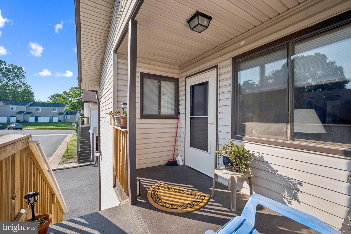4115 MEADOWLAND CT #CT 8, CHANTILLY, Virginia 20151, 2 Bedrooms Bedrooms, ,1 BathroomBathrooms,Residential,For sale,4115 MEADOWLAND CT #CT 8,VAFX2243876 MLS # VAFX2243876
