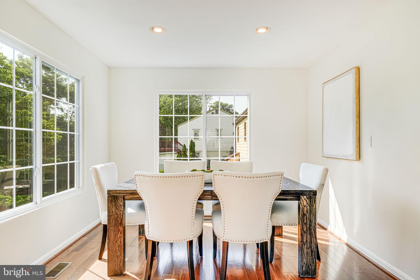 1812 N CULPEPER ST, ARLINGTON, Virginia 22207, 5 Bedrooms Bedrooms, ,3 BathroomsBathrooms,Residential,For sale,1812 N CULPEPER ST,VAAR2058352 MLS # VAAR2058352