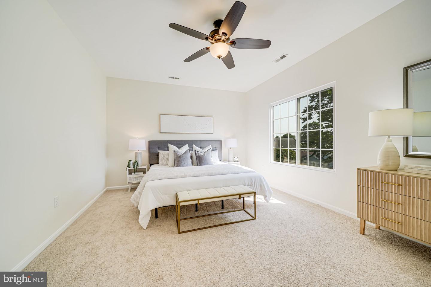 1812 N CULPEPER ST, ARLINGTON, Virginia 22207, 5 Bedrooms Bedrooms, ,3 BathroomsBathrooms,Residential,For sale,1812 N CULPEPER ST,VAAR2058352 MLS # VAAR2058352