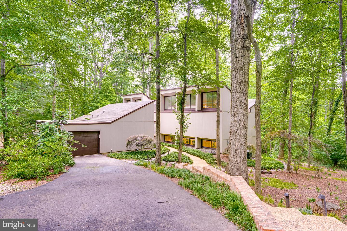 11405 PURPLE BEECH DR, RESTON, Virginia 20191, 4 Bedrooms Bedrooms, ,3 BathroomsBathrooms,Residential,For sale,11405 PURPLE BEECH DR,VAFX2243906 MLS # VAFX2243906