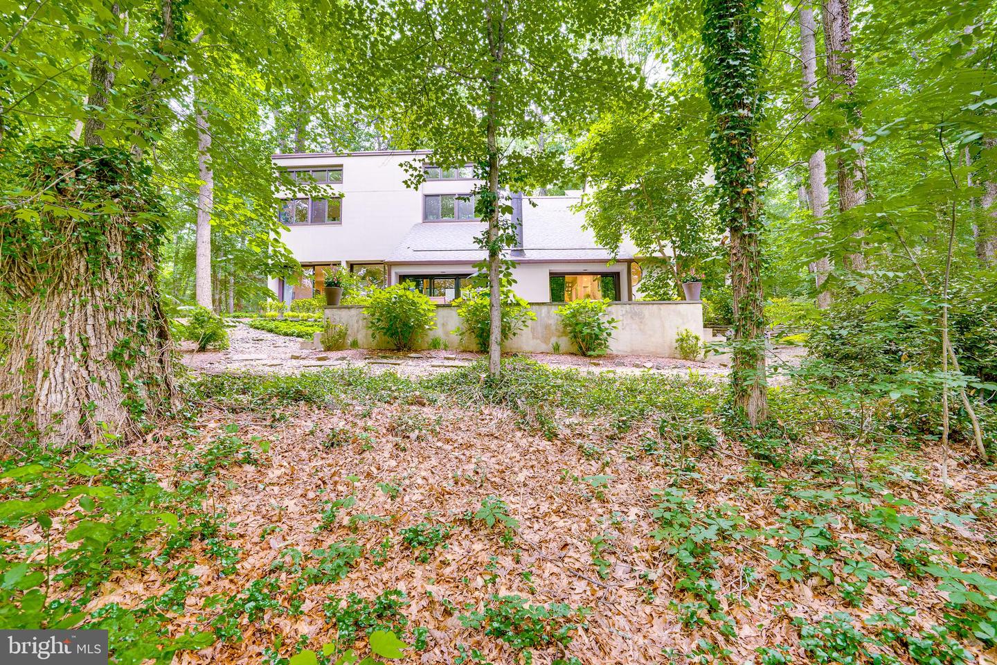 11405 PURPLE BEECH DR, RESTON, Virginia 20191, 4 Bedrooms Bedrooms, ,3 BathroomsBathrooms,Residential,For sale,11405 PURPLE BEECH DR,VAFX2243906 MLS # VAFX2243906