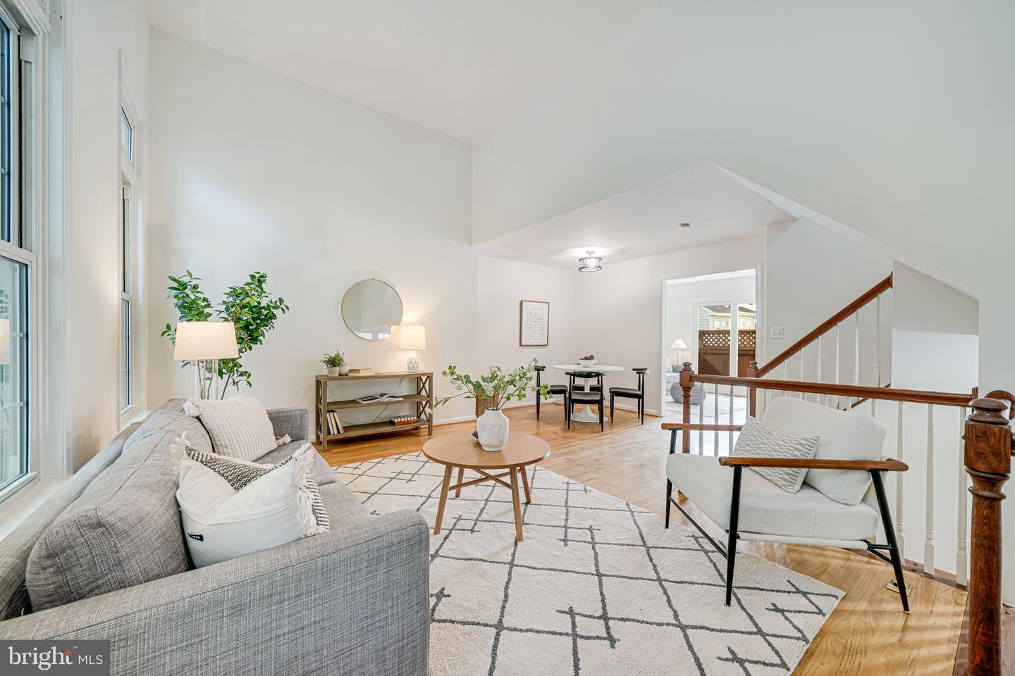 2426 N HAMPTON DR, ALEXANDRIA, Virginia 22311, 3 Bedrooms Bedrooms, ,2 BathroomsBathrooms,Residential,For sale,2426 N HAMPTON DR,VAAX2045838 MLS # VAAX2045838