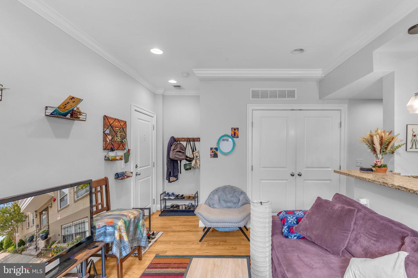 739 NEWTON PL NW #105, WASHINGTON, District Of Columbia 20010, 1 Bedroom Bedrooms, ,1 BathroomBathrooms,Residential,For sale,739 NEWTON PL NW #105,DCDC2203008 MLS # DCDC2203008