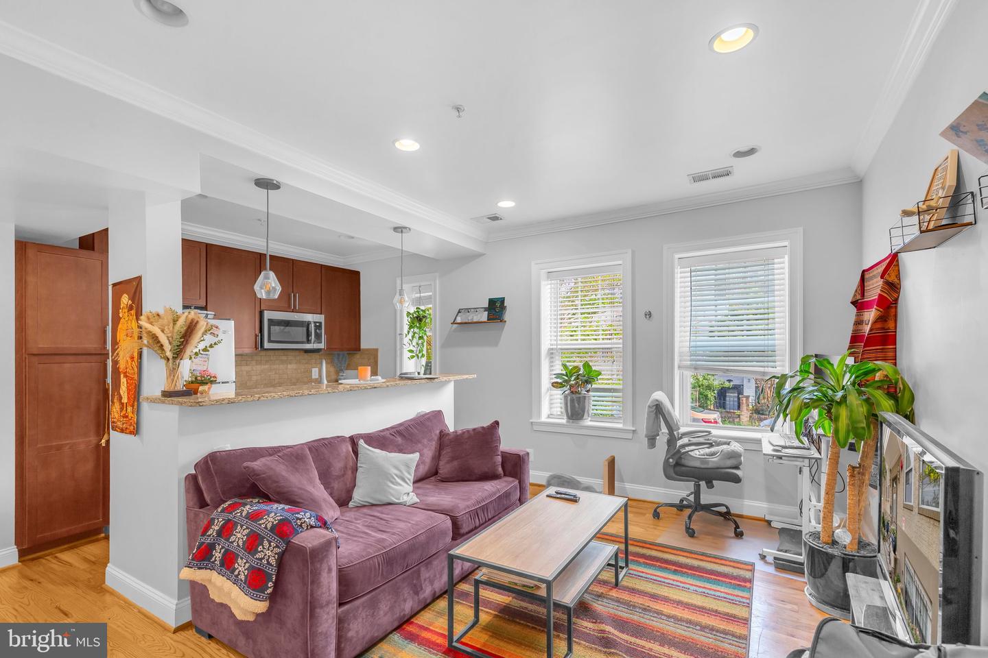 739 NEWTON PL NW #105, WASHINGTON, District Of Columbia 20010, 1 Bedroom Bedrooms, ,1 BathroomBathrooms,Residential,For sale,739 NEWTON PL NW #105,DCDC2203008 MLS # DCDC2203008