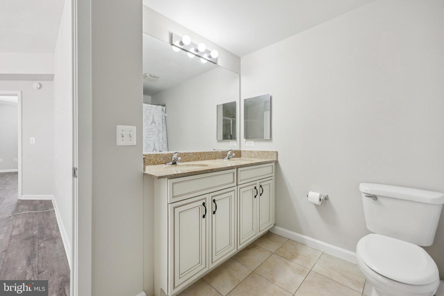 4480 MARKET COMMONS DR #416, FAIRFAX, Virginia 22033, 2 Bedrooms Bedrooms, ,2 BathroomsBathrooms,Residential,For sale,4480 MARKET COMMONS DR #416,VAFX2243988 MLS # VAFX2243988