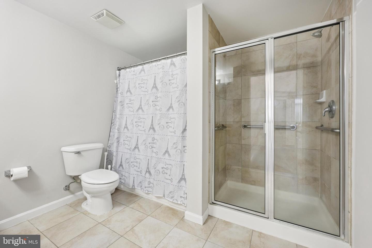 4480 MARKET COMMONS DR #416, FAIRFAX, Virginia 22033, 2 Bedrooms Bedrooms, ,2 BathroomsBathrooms,Residential,For sale,4480 MARKET COMMONS DR #416,VAFX2243988 MLS # VAFX2243988