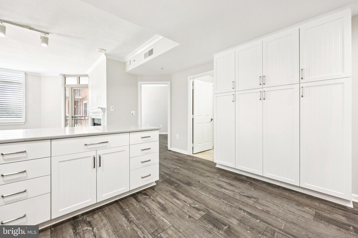 4480 MARKET COMMONS DR #416, FAIRFAX, Virginia 22033, 2 Bedrooms Bedrooms, ,2 BathroomsBathrooms,Residential,For sale,4480 MARKET COMMONS DR #416,VAFX2243988 MLS # VAFX2243988