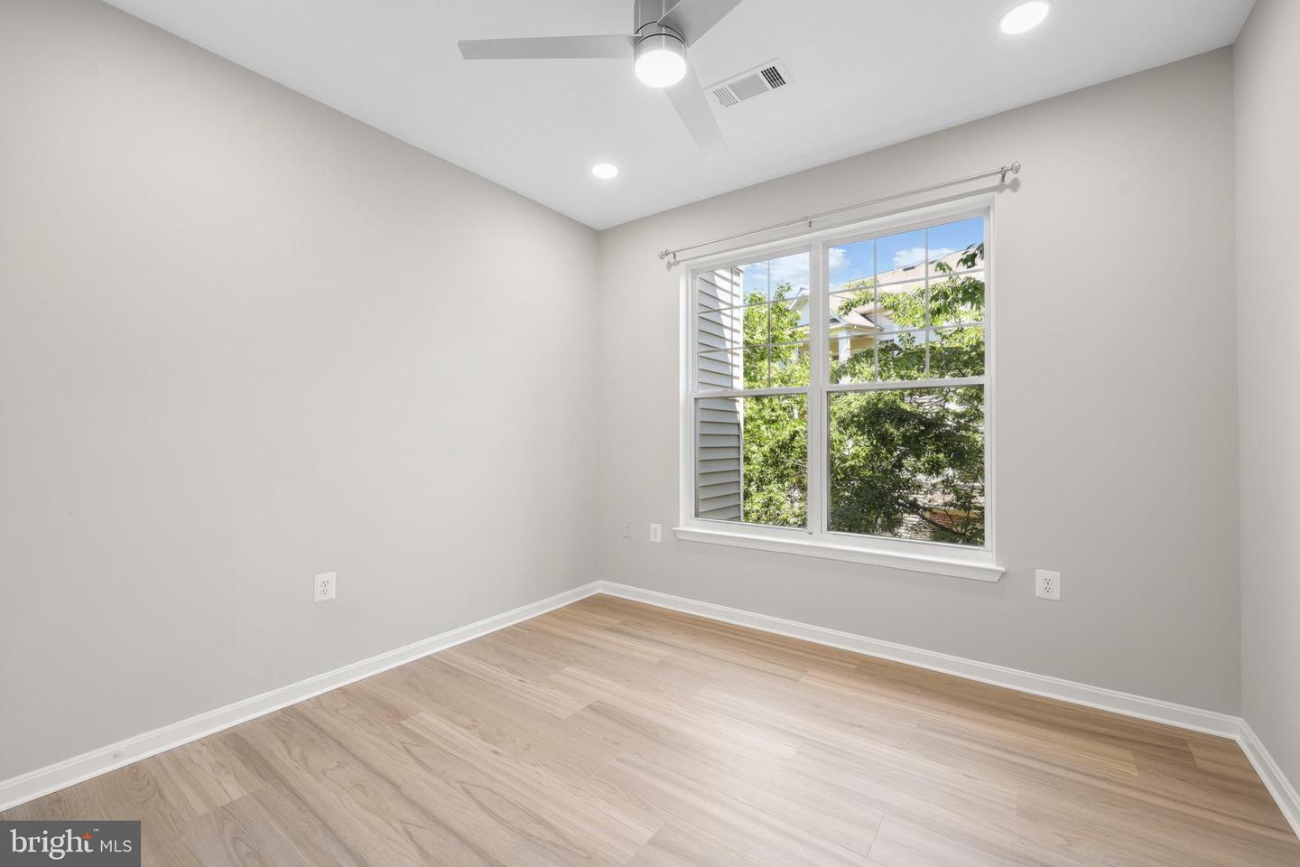 11345 ARISTOTLE DR #6-311, FAIRFAX, Virginia 22030, 2 Bedrooms Bedrooms, ,1 BathroomBathrooms,Residential,For sale,11345 ARISTOTLE DR #6-311,VAFX2244040 MLS # VAFX2244040