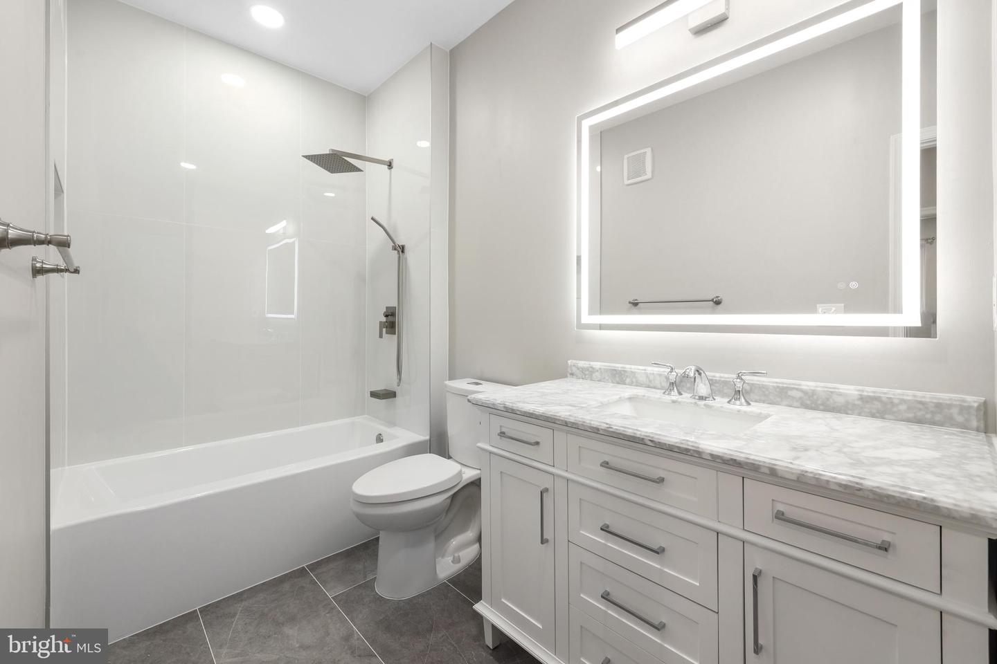 11345 ARISTOTLE DR #6-311, FAIRFAX, Virginia 22030, 2 Bedrooms Bedrooms, ,1 BathroomBathrooms,Residential,For sale,11345 ARISTOTLE DR #6-311,VAFX2244040 MLS # VAFX2244040