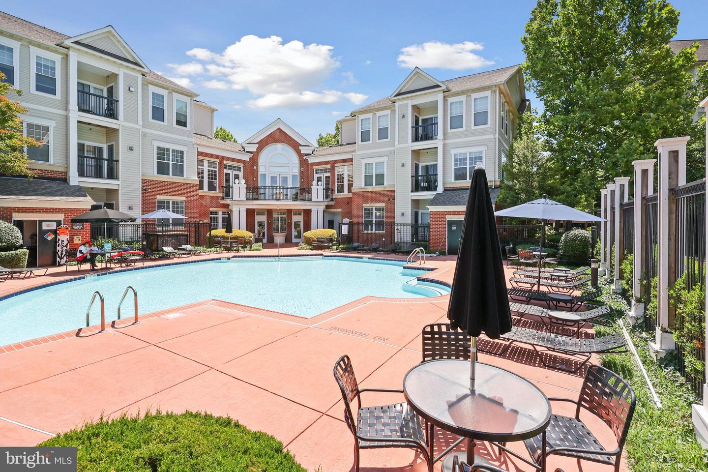 11345 ARISTOTLE DR #6-311, FAIRFAX, Virginia 22030, 2 Bedrooms Bedrooms, ,1 BathroomBathrooms,Residential,For sale,11345 ARISTOTLE DR #6-311,VAFX2244040 MLS # VAFX2244040