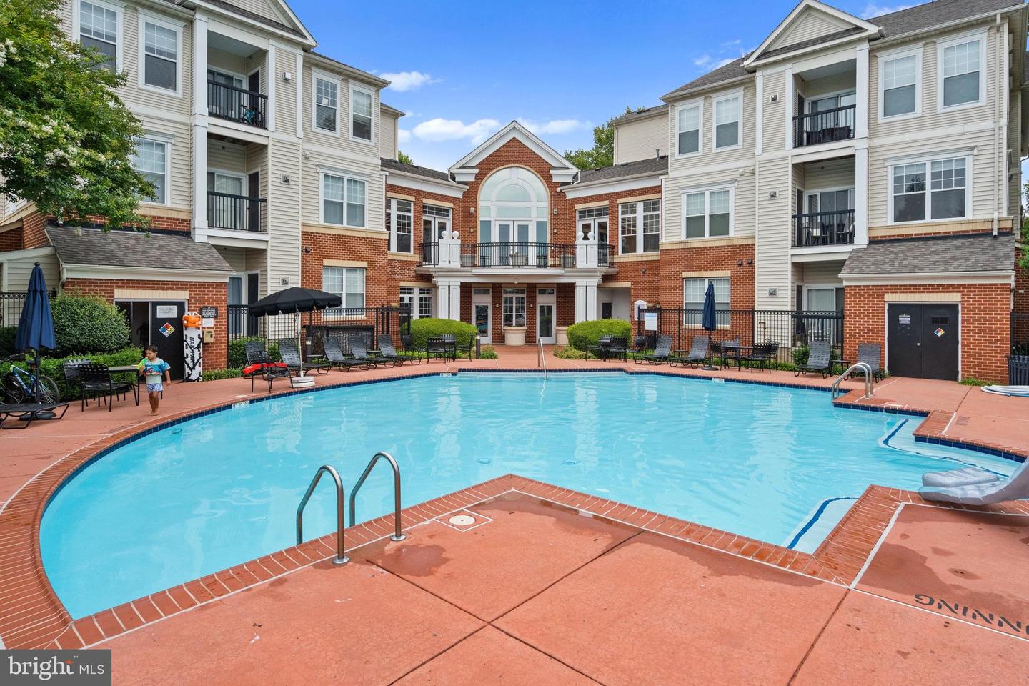 11345 ARISTOTLE DR #6-311, FAIRFAX, Virginia 22030, 2 Bedrooms Bedrooms, ,1 BathroomBathrooms,Residential,For sale,11345 ARISTOTLE DR #6-311,VAFX2244040 MLS # VAFX2244040