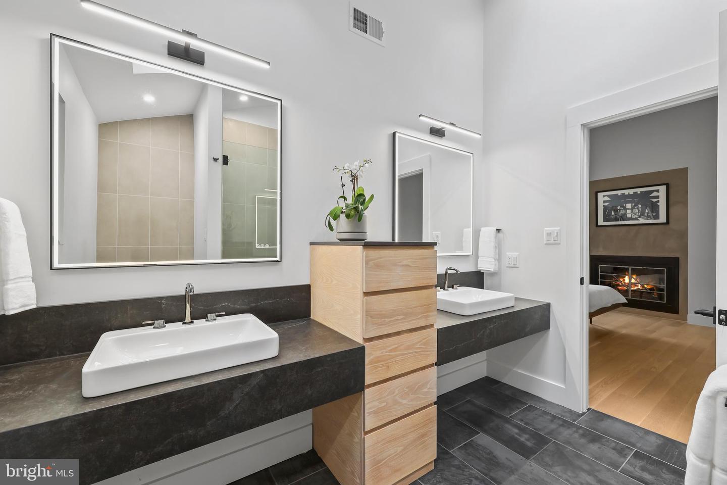 2201 BURGEE CT, RESTON, Virginia 20191, 5 Bedrooms Bedrooms, ,3 BathroomsBathrooms,Residential,For sale,2201 BURGEE CT,VAFX2244050 MLS # VAFX2244050