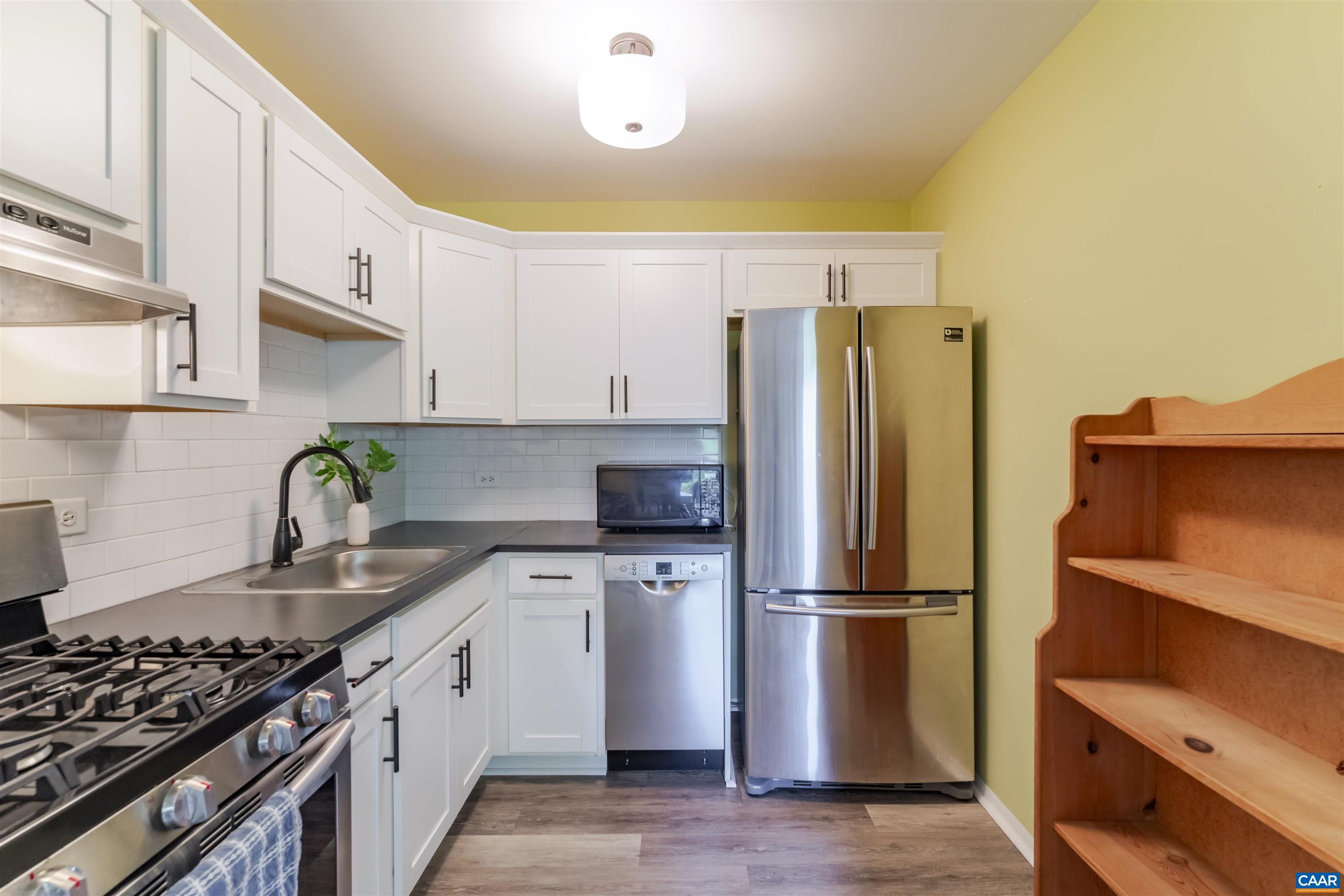511 N 1ST ST, CHARLOTTESVILLE, Virginia 22902, 1 Bedroom Bedrooms, ,1 BathroomBathrooms,Residential,511 N 1ST ST,665489 MLS # 665489