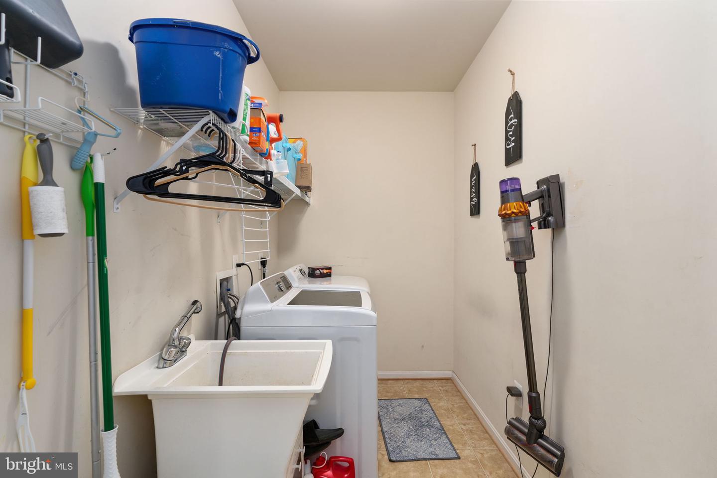 14309 S HALL CT, CULPEPER, Virginia 22701, 4 Bedrooms Bedrooms, ,3 BathroomsBathrooms,Residential,For sale,14309 S HALL CT,VACU2010696 MLS # VACU2010696