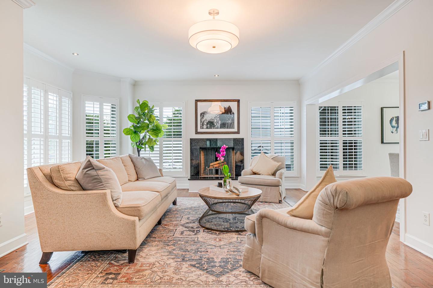 1620 N GEORGE MASON DR, ARLINGTON, Virginia 22205, 4 Bedrooms Bedrooms, ,4 BathroomsBathrooms,Residential,For sale,1620 N GEORGE MASON DR,VAAR2058362 MLS # VAAR2058362