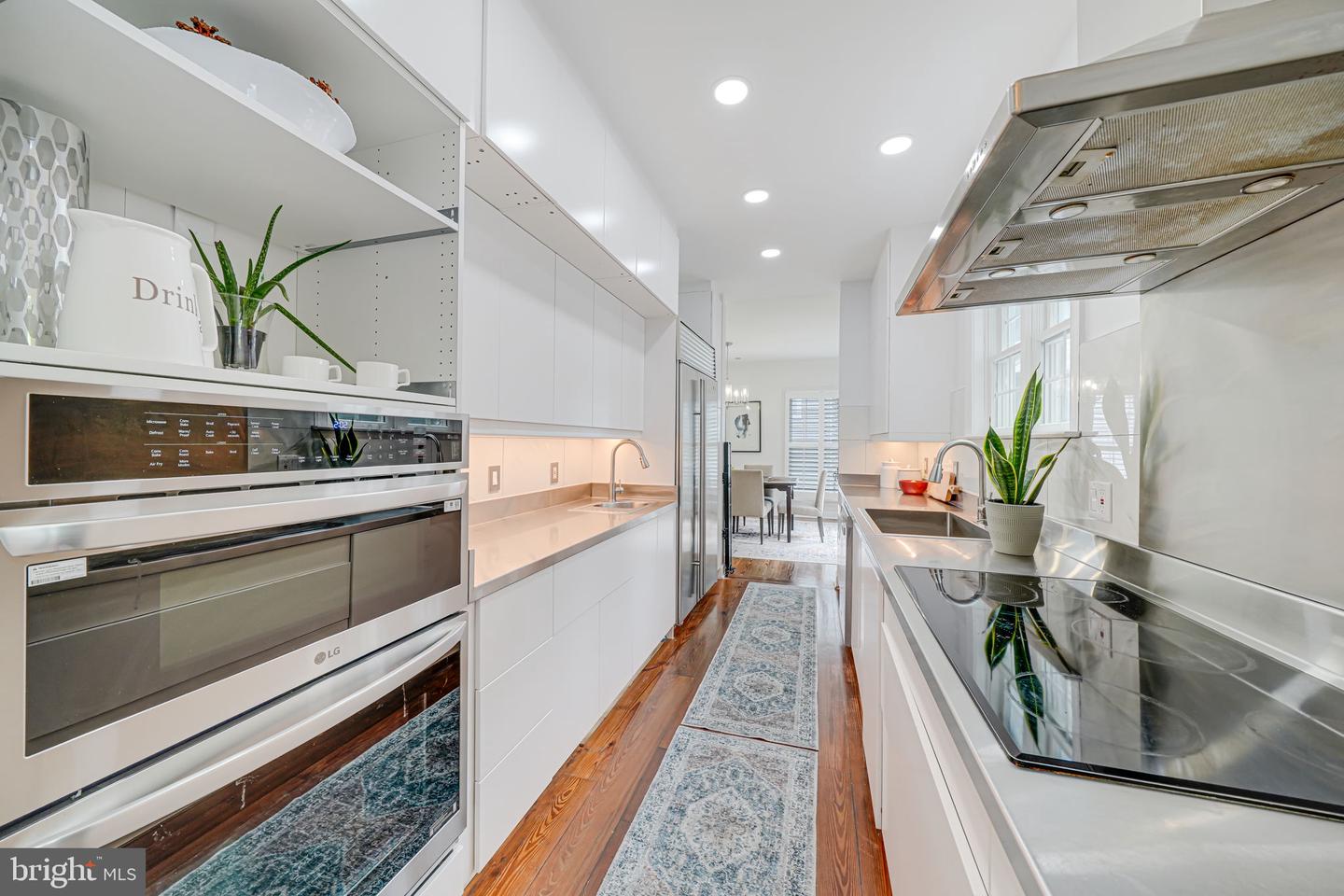 1620 N GEORGE MASON DR, ARLINGTON, Virginia 22205, 4 Bedrooms Bedrooms, ,4 BathroomsBathrooms,Residential,For sale,1620 N GEORGE MASON DR,VAAR2058362 MLS # VAAR2058362