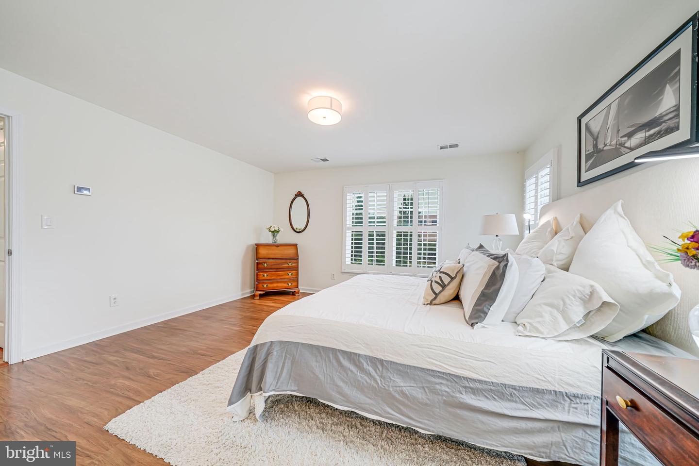 1620 N GEORGE MASON DR, ARLINGTON, Virginia 22205, 4 Bedrooms Bedrooms, ,4 BathroomsBathrooms,Residential,For sale,1620 N GEORGE MASON DR,VAAR2058362 MLS # VAAR2058362