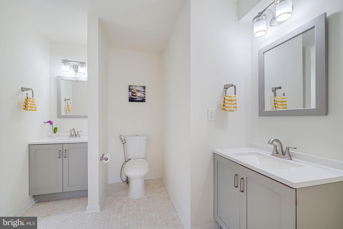 1620 N GEORGE MASON DR, ARLINGTON, Virginia 22205, 4 Bedrooms Bedrooms, ,4 BathroomsBathrooms,Residential,For sale,1620 N GEORGE MASON DR,VAAR2058362 MLS # VAAR2058362