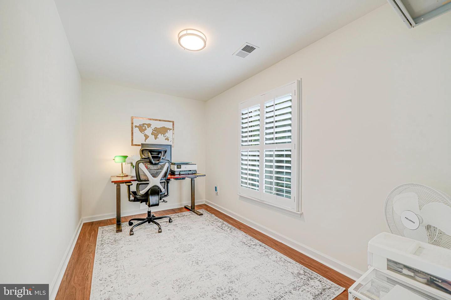 1620 N GEORGE MASON DR, ARLINGTON, Virginia 22205, 4 Bedrooms Bedrooms, ,4 BathroomsBathrooms,Residential,For sale,1620 N GEORGE MASON DR,VAAR2058362 MLS # VAAR2058362