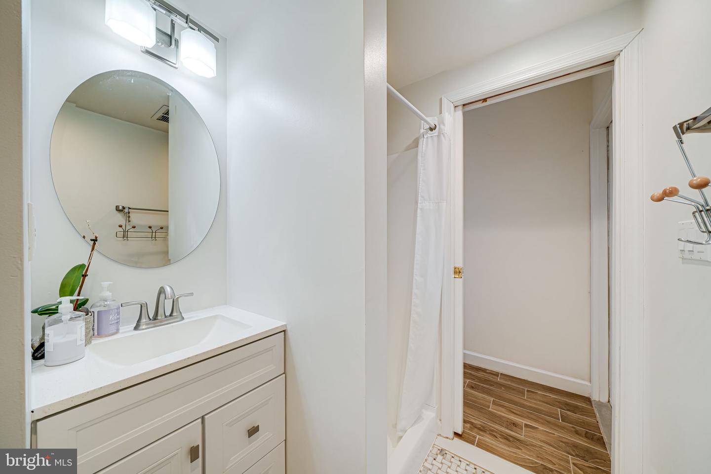 1620 N GEORGE MASON DR, ARLINGTON, Virginia 22205, 4 Bedrooms Bedrooms, ,4 BathroomsBathrooms,Residential,For sale,1620 N GEORGE MASON DR,VAAR2058362 MLS # VAAR2058362
