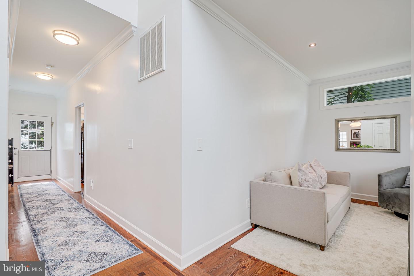 1620 N GEORGE MASON DR, ARLINGTON, Virginia 22205, 4 Bedrooms Bedrooms, ,4 BathroomsBathrooms,Residential,For sale,1620 N GEORGE MASON DR,VAAR2058362 MLS # VAAR2058362