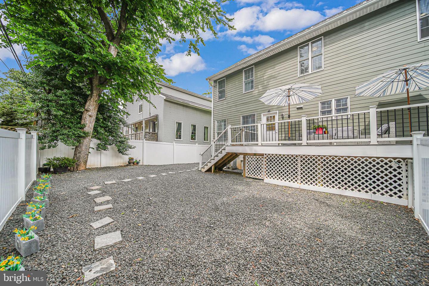 1620 N GEORGE MASON DR, ARLINGTON, Virginia 22205, 4 Bedrooms Bedrooms, ,4 BathroomsBathrooms,Residential,For sale,1620 N GEORGE MASON DR,VAAR2058362 MLS # VAAR2058362
