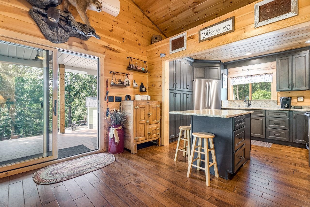 3940 US HWY 340, STANLEY, Virginia 22851, 1 Bedroom Bedrooms, ,2 BathroomsBathrooms,Residential,3940 US HWY 340,665496 MLS # 665496