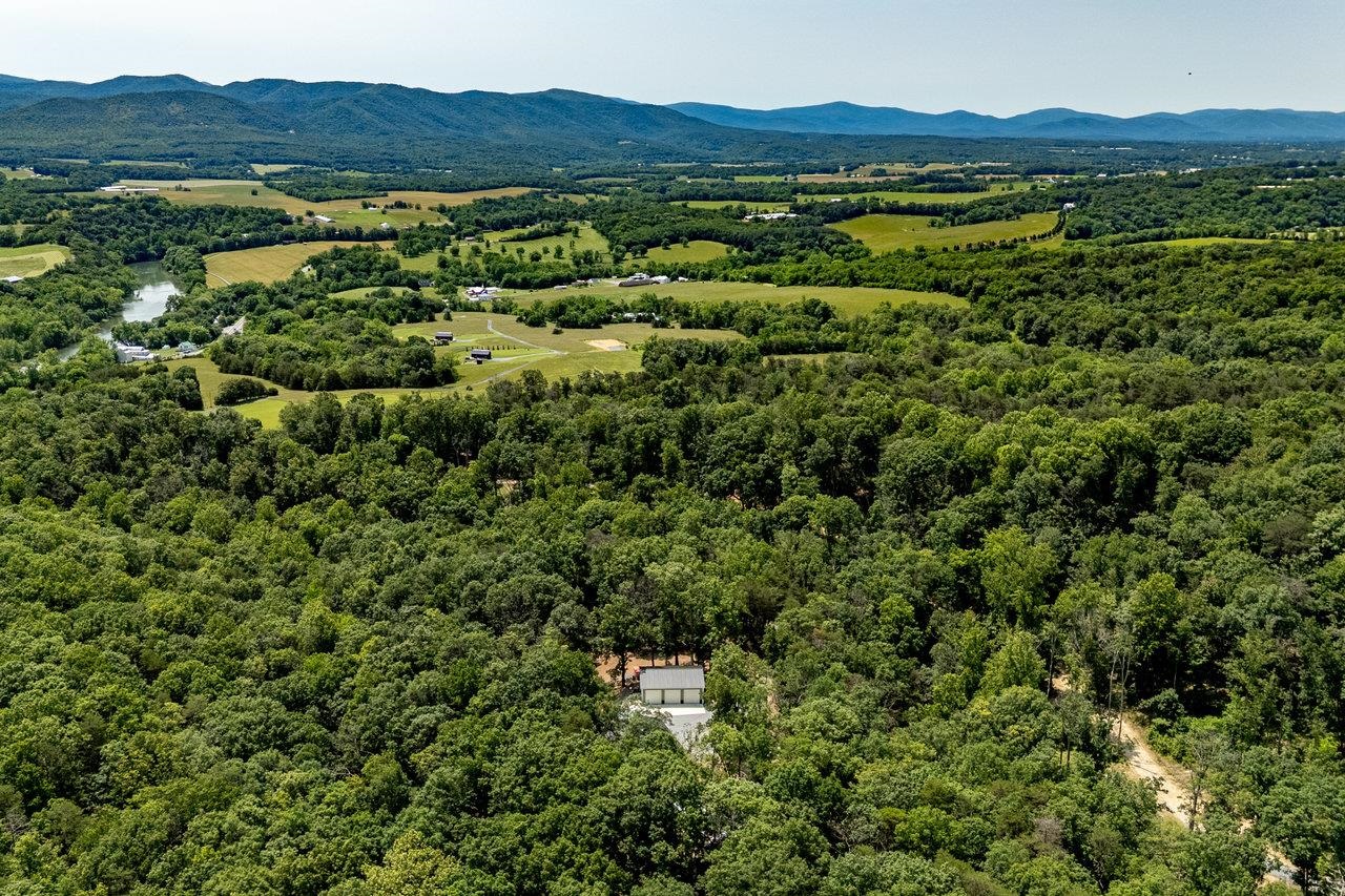 3940 US HWY 340, STANLEY, Virginia 22851, 1 Bedroom Bedrooms, ,2 BathroomsBathrooms,Residential,3940 US HWY 340,665496 MLS # 665496