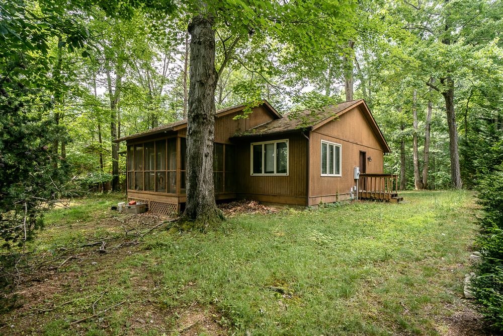 417 ALLEGHANY DR, MCGAHEYSVILLE, Virginia 22840, 3 Bedrooms Bedrooms, ,2 BathroomsBathrooms,Residential,417 ALLEGHANY DR,665499 MLS # 665499