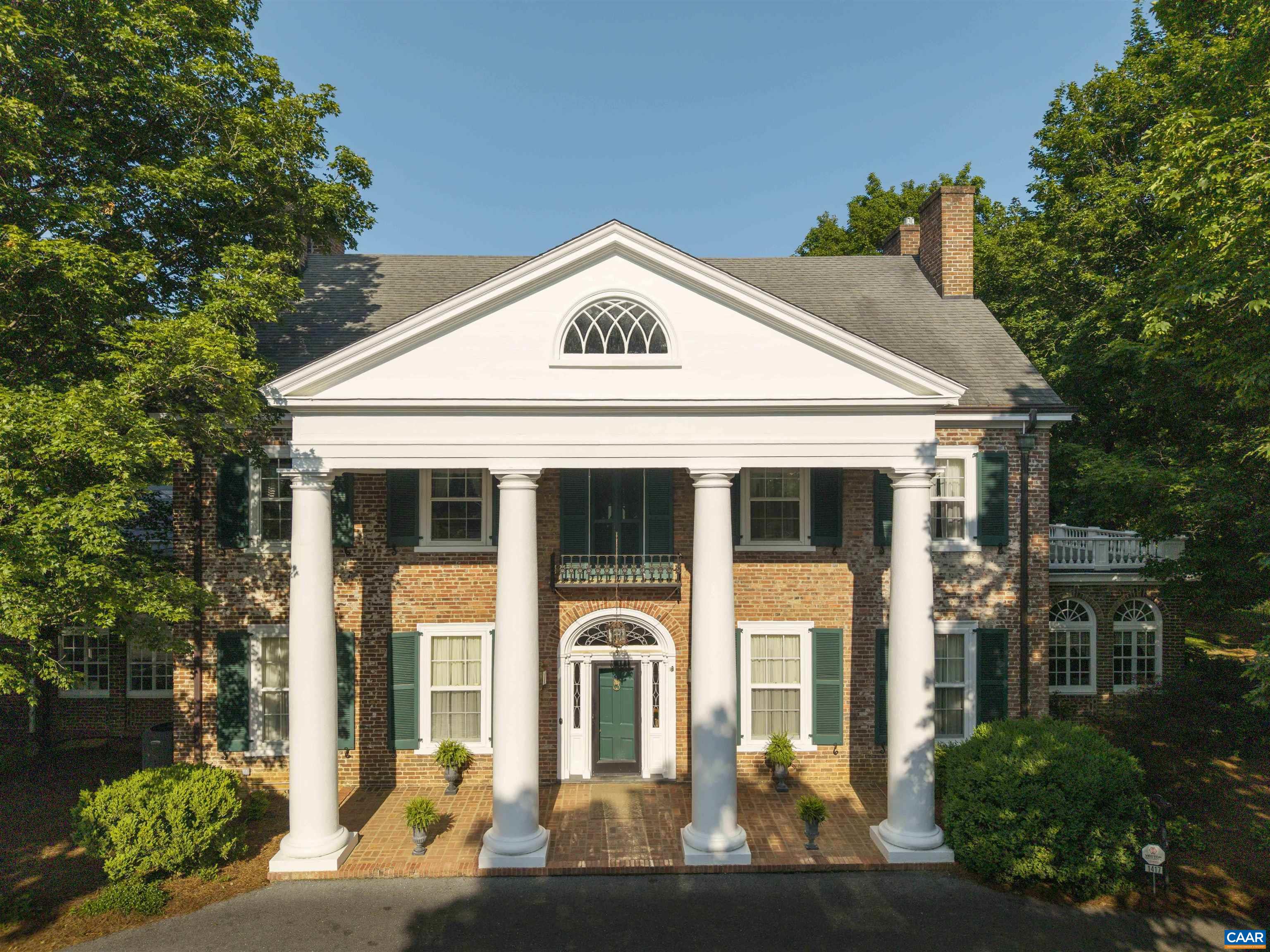 1417 N AUGUSTA ST, STAUNTON, Virginia 24401, 5 Bedrooms Bedrooms, ,4 BathroomsBathrooms,Residential,Edge Hill,1417 N AUGUSTA ST,665500 MLS # 665500