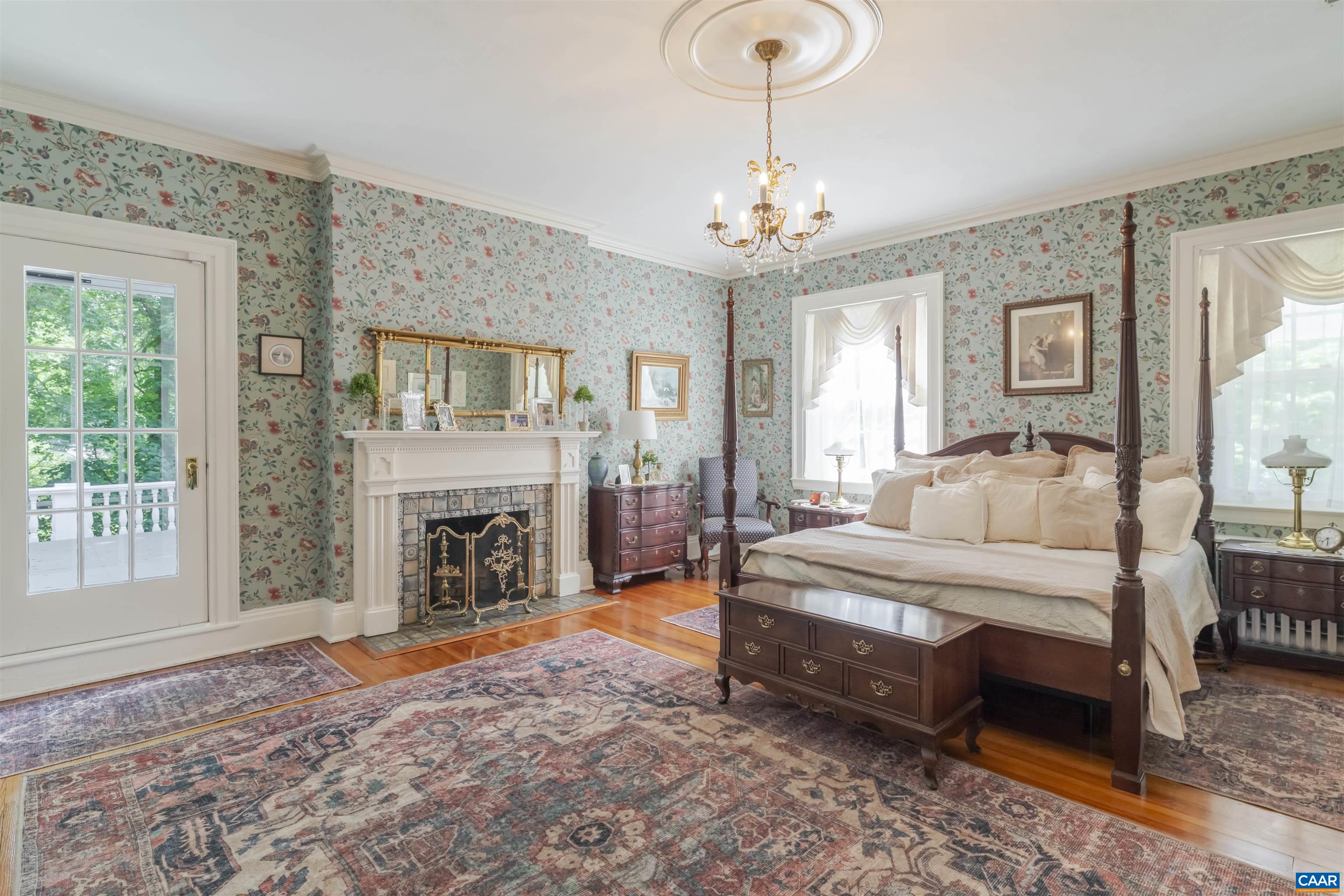 1417 N AUGUSTA ST, STAUNTON, Virginia 24401, 5 Bedrooms Bedrooms, ,4 BathroomsBathrooms,Residential,Edge Hill,1417 N AUGUSTA ST,665500 MLS # 665500