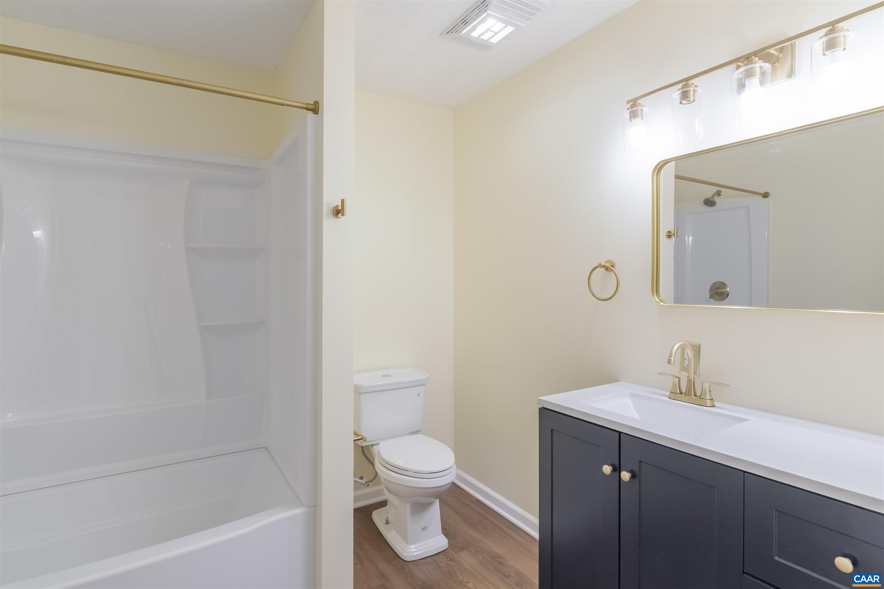 1417 N AUGUSTA ST, STAUNTON, Virginia 24401, 5 Bedrooms Bedrooms, ,4 BathroomsBathrooms,Residential,Edge Hill,1417 N AUGUSTA ST,665500 MLS # 665500