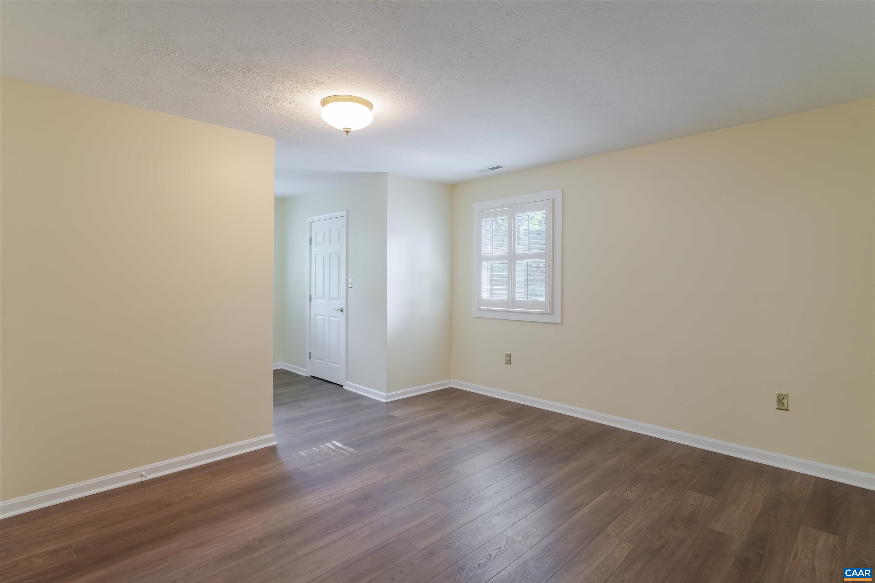 1417 N AUGUSTA ST, STAUNTON, Virginia 24401, 5 Bedrooms Bedrooms, ,4 BathroomsBathrooms,Residential,Edge Hill,1417 N AUGUSTA ST,665500 MLS # 665500