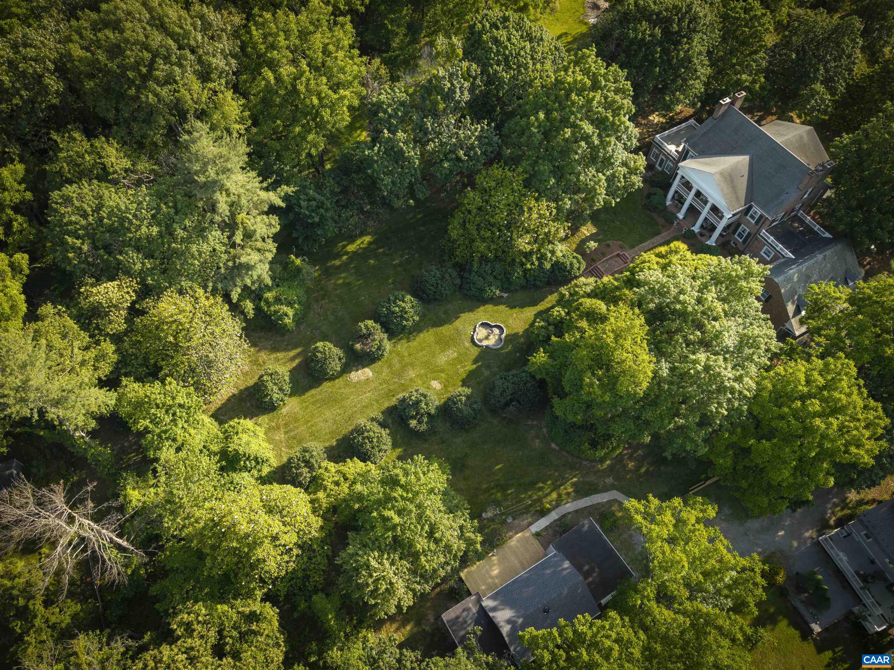 1417 N AUGUSTA ST, STAUNTON, Virginia 24401, 5 Bedrooms Bedrooms, ,4 BathroomsBathrooms,Residential,Edge Hill,1417 N AUGUSTA ST,665500 MLS # 665500