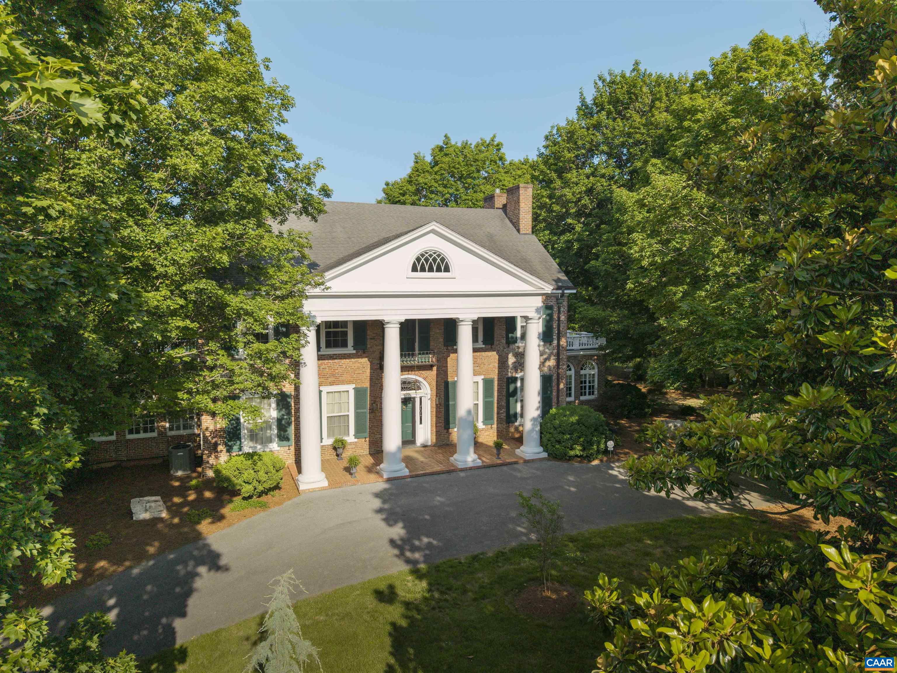 1417 N AUGUSTA ST, STAUNTON, Virginia 24401, 5 Bedrooms Bedrooms, ,4 BathroomsBathrooms,Residential,Edge Hill,1417 N AUGUSTA ST,665500 MLS # 665500