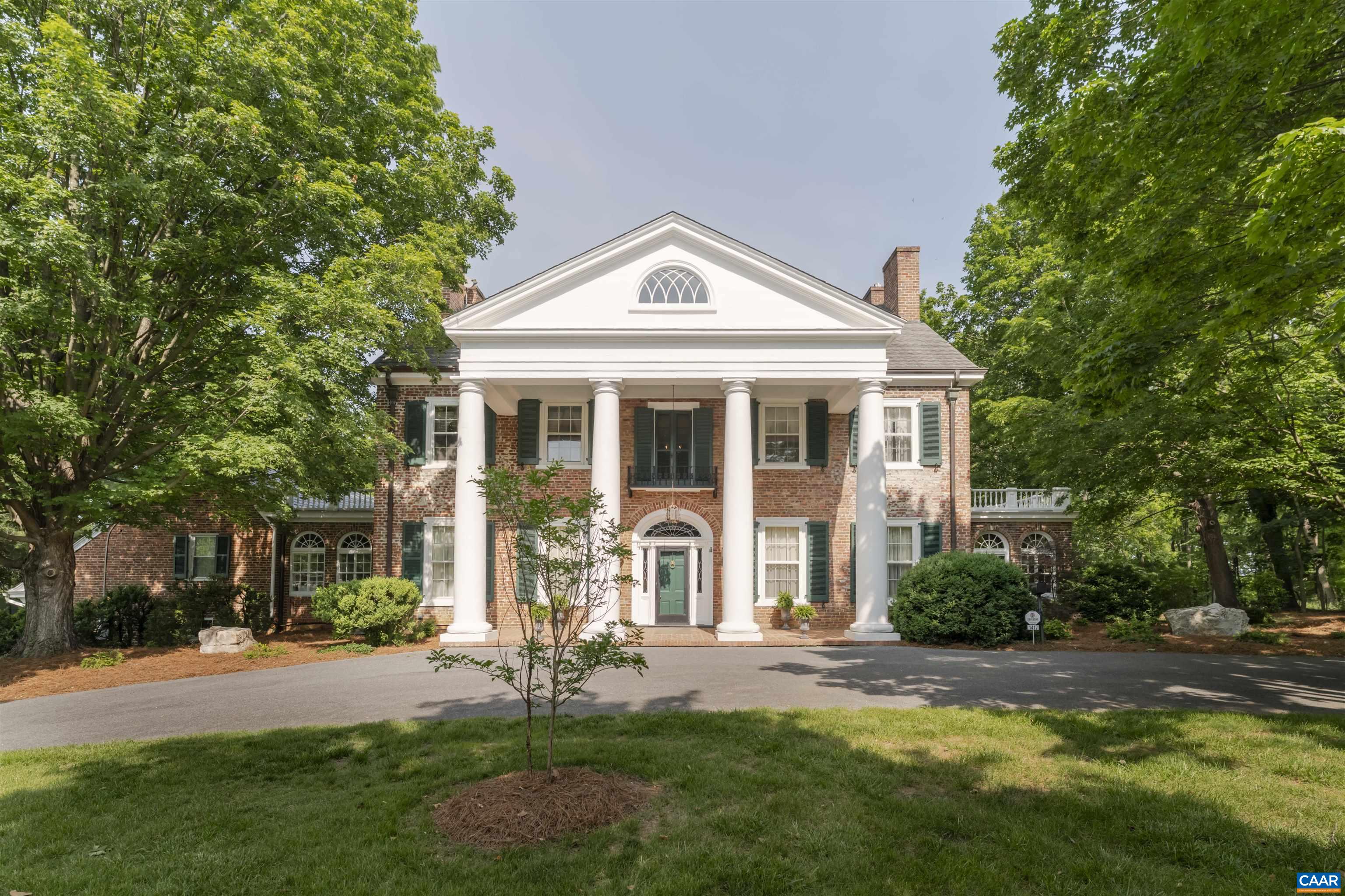 1417 N AUGUSTA ST, STAUNTON, Virginia 24401, 5 Bedrooms Bedrooms, ,4 BathroomsBathrooms,Residential,Edge Hill,1417 N AUGUSTA ST,665500 MLS # 665500