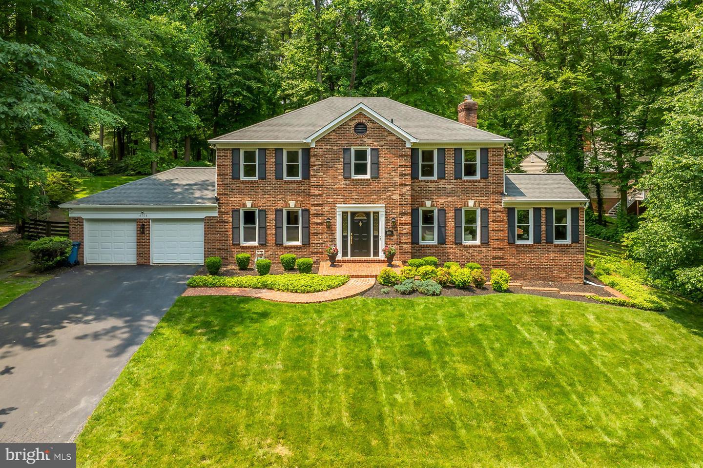 6104 ARRINGTON DR, FAIRFAX STATION, Virginia 22039, 4 Bedrooms Bedrooms, ,2 BathroomsBathrooms,Residential,For sale,6104 ARRINGTON DR,VAFX2244072 MLS # VAFX2244072