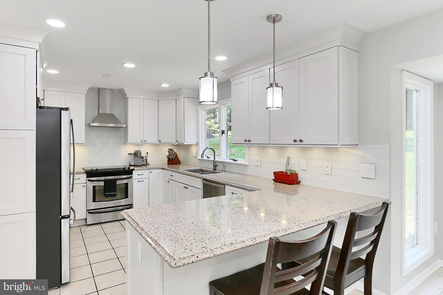 6104 ARRINGTON DR, FAIRFAX STATION, Virginia 22039, 4 Bedrooms Bedrooms, ,2 BathroomsBathrooms,Residential,For sale,6104 ARRINGTON DR,VAFX2244072 MLS # VAFX2244072