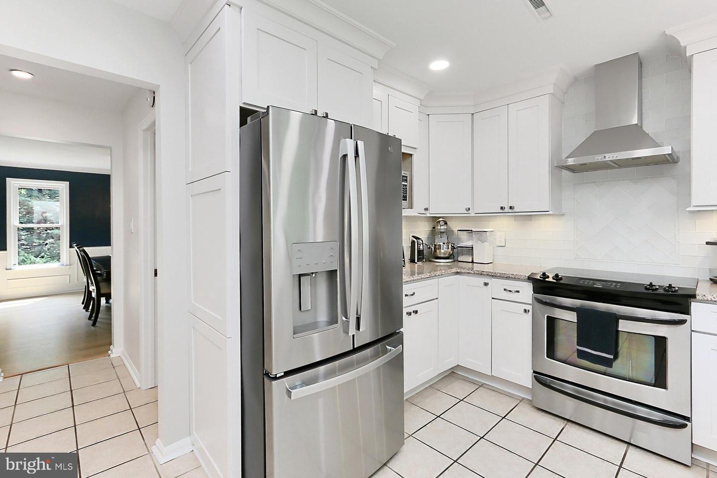 6104 ARRINGTON DR, FAIRFAX STATION, Virginia 22039, 4 Bedrooms Bedrooms, ,2 BathroomsBathrooms,Residential,For sale,6104 ARRINGTON DR,VAFX2244072 MLS # VAFX2244072