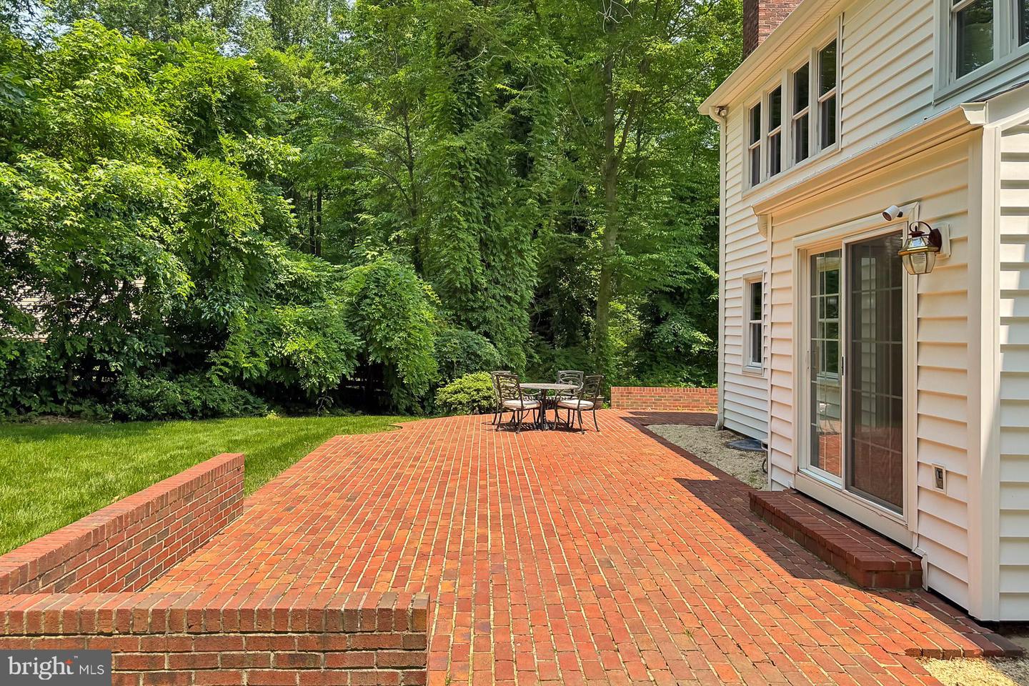 6104 ARRINGTON DR, FAIRFAX STATION, Virginia 22039, 4 Bedrooms Bedrooms, ,2 BathroomsBathrooms,Residential,For sale,6104 ARRINGTON DR,VAFX2244072 MLS # VAFX2244072