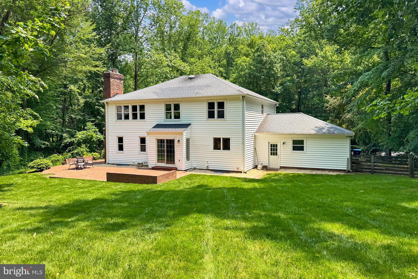 6104 ARRINGTON DR, FAIRFAX STATION, Virginia 22039, 4 Bedrooms Bedrooms, ,2 BathroomsBathrooms,Residential,For sale,6104 ARRINGTON DR,VAFX2244072 MLS # VAFX2244072